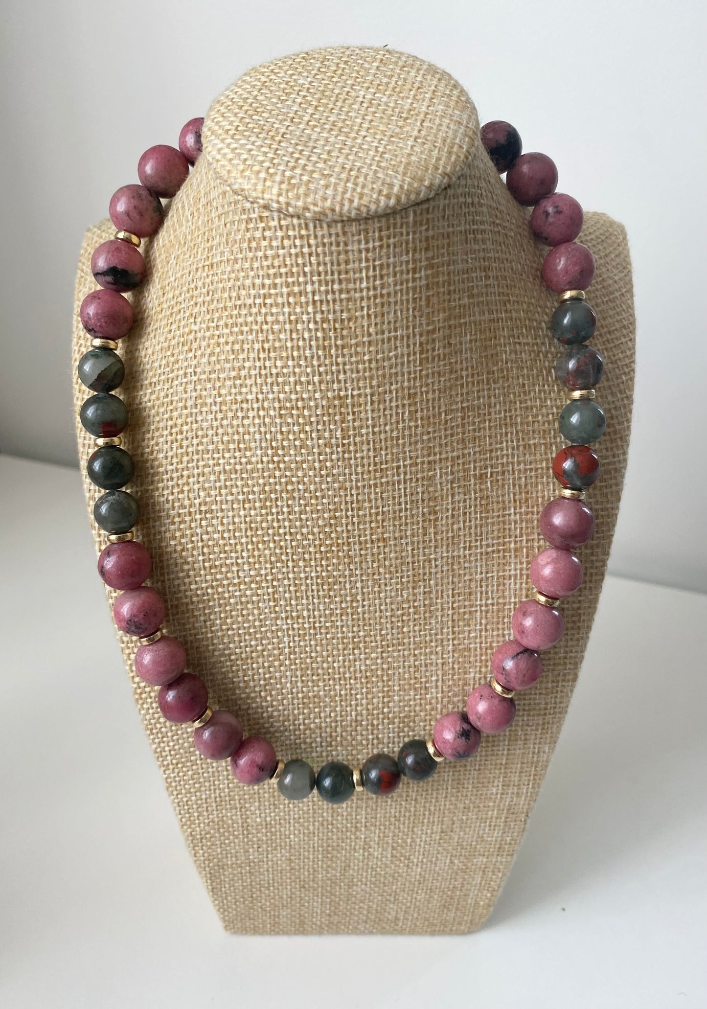 Roline – Rhodonit & Buntachat Halskette